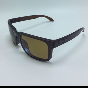 OAKLEY SUNGLASSES HOLBROOK POLARIZED 910203